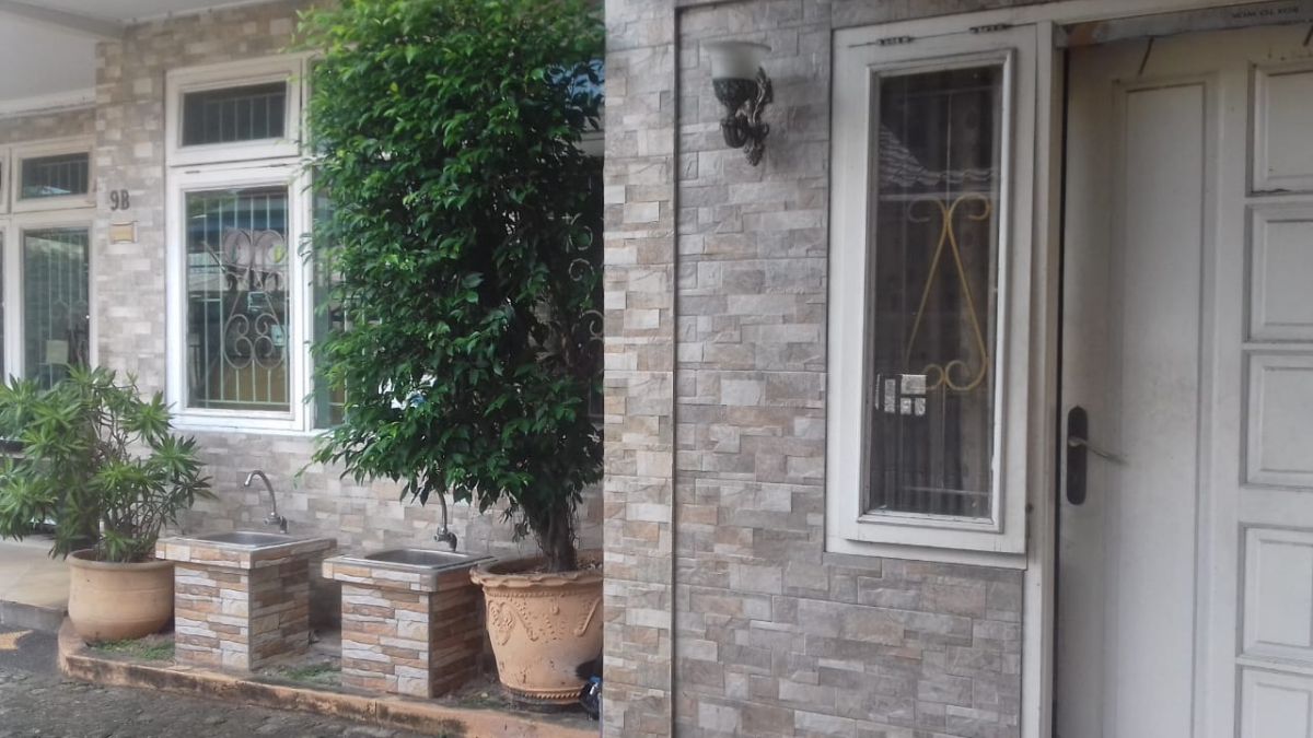 Disewakan Rumah Luas di Duren Sawit, Jakarta Timur PR1911