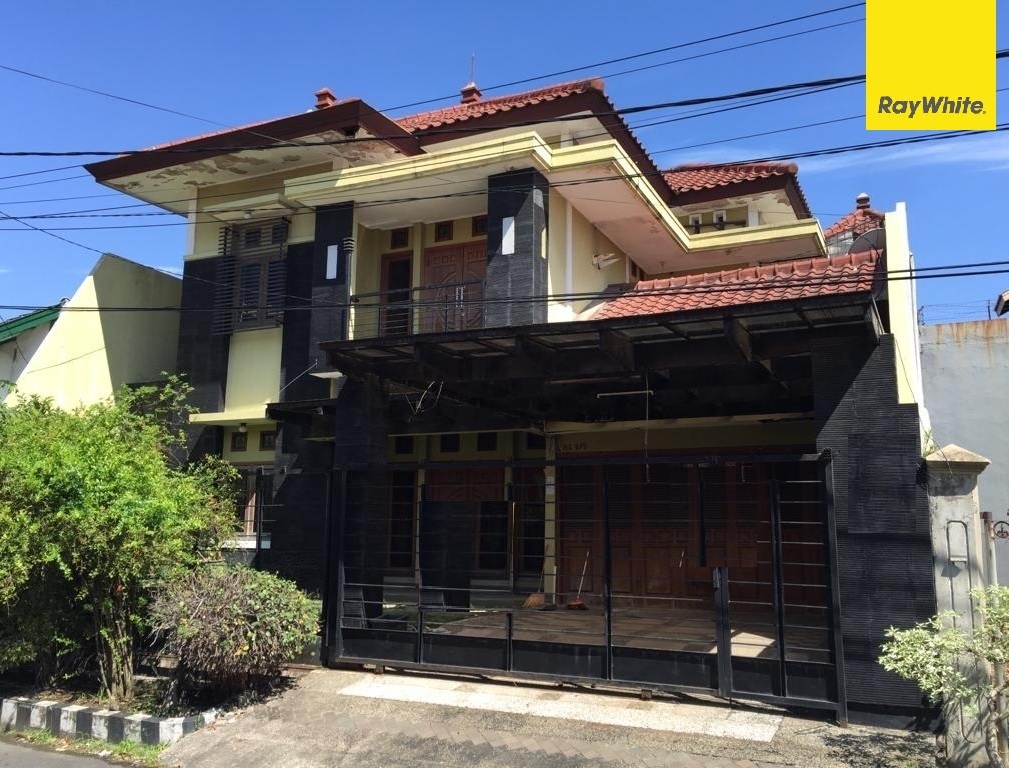 Dijual Rumah 2 Lantai di Jalan Rungkut Asri, Surabaya