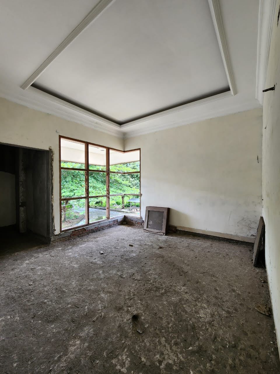 *Dijual RUMAH DARMO SENTOSA RAYA HITUNG TANAH, Surabaya Barat*