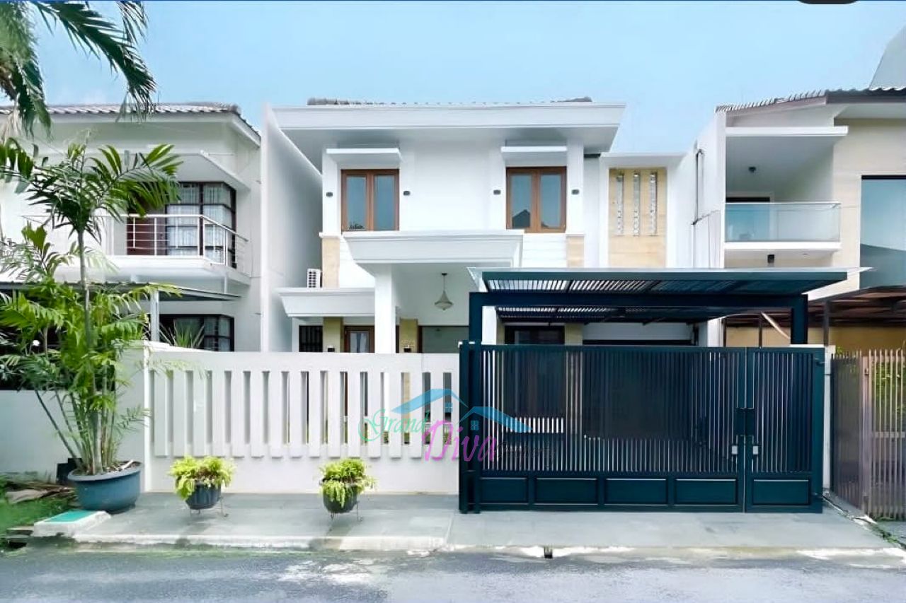 RUMAH BAGUS DI PONDOK INDAH JAKARTA SELATAN