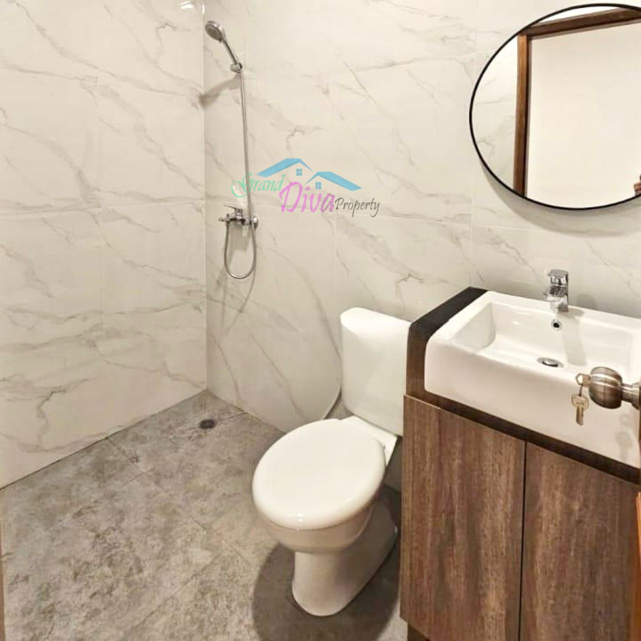 RUMAH BAGUS DI PONDOK INDAH JAKARTA SELATAN