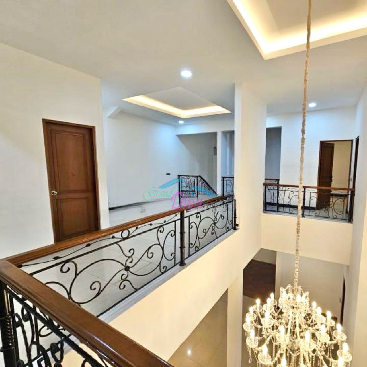 RUMAH BAGUS DI PONDOK INDAH JAKARTA SELATAN