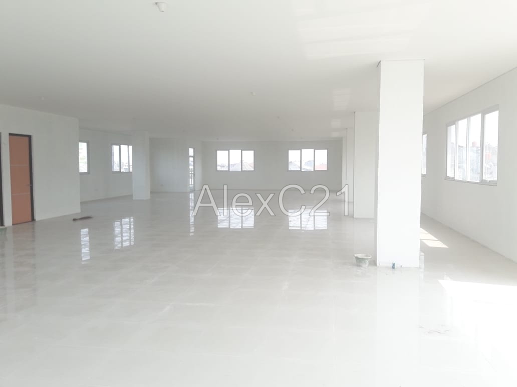 Dijual gedung baru di Matraman, Utan Kayu Selatan, Matraman