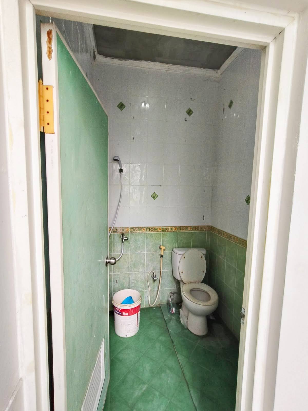 Jual Rumah 2 Lantai Jl. DUKUH KUPANG TIMUR Surabaya Barat