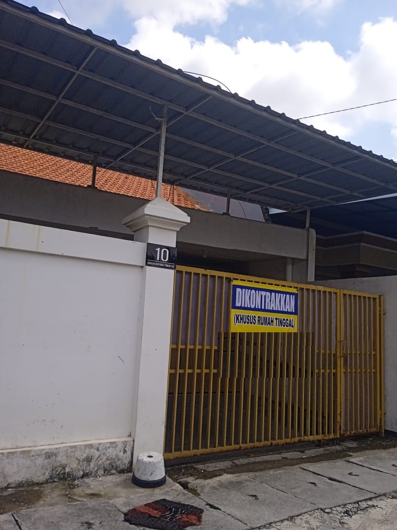 rumah disewakan dukuh kupang timur surabaya