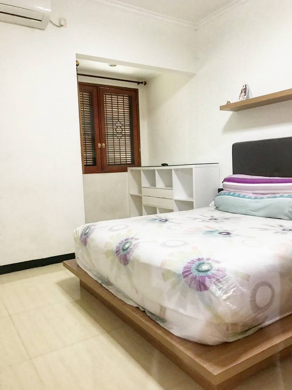 Disewakan Rumah DARMO PERMAI UTARA , Surabaya Barat