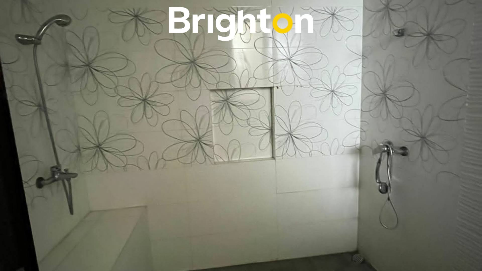 DIJUAL RUMAH WISATA BUKIT MAS 2 Cluster Royal Palais