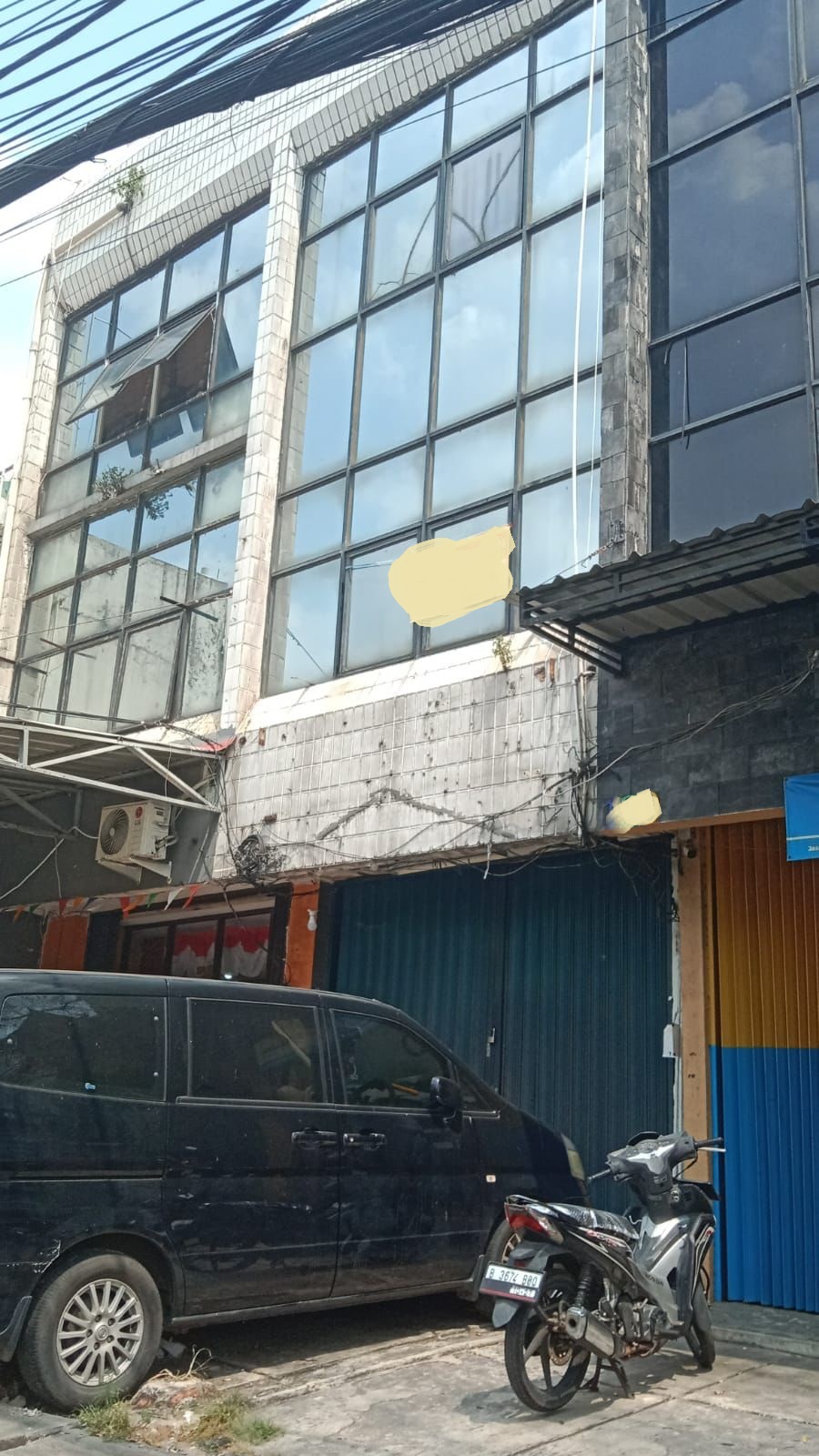 Disewakan ruko di Tanah Abang, Kebon Melati, Jakarta Pusat