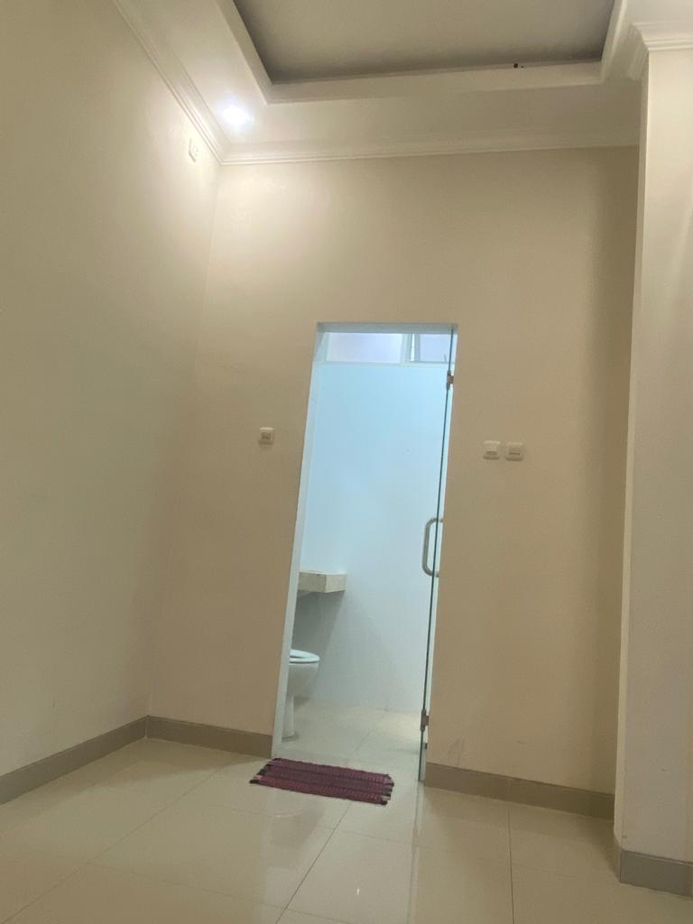 Sewa RUMAH MINIMALIS ROYAL RESIDENCE cluster MONTICELLO