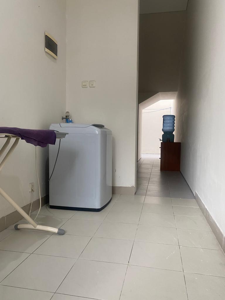 Sewa RUMAH MINIMALIS ROYAL RESIDENCE cluster MONTICELLO