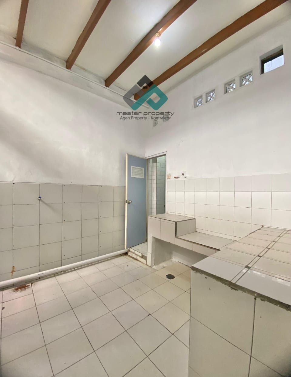 Jual cepat rumah termurah 800 jutaan di Kiaracondong Bandung