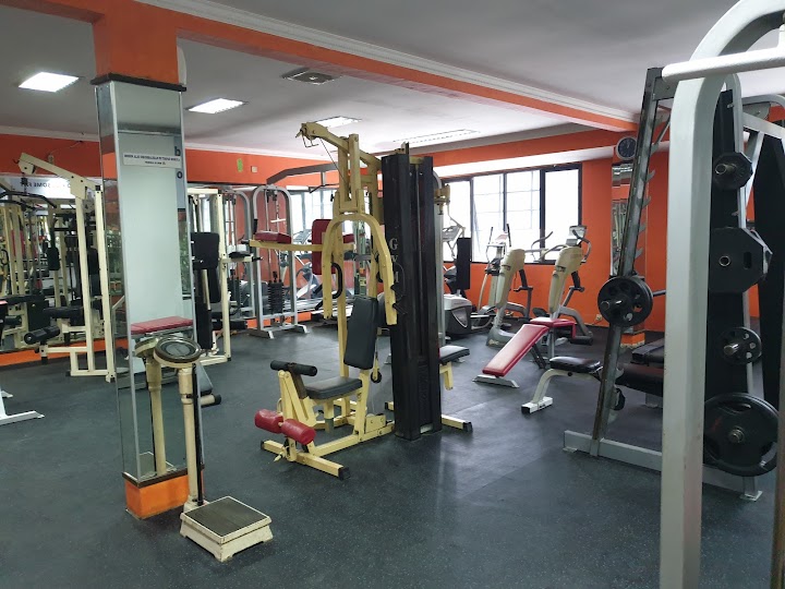 BU Turun harga ruko 2 unit plus rumah beserta usaha fitness