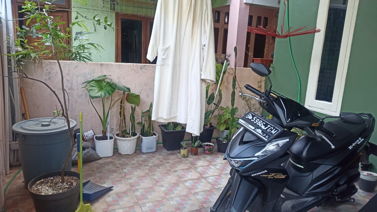 Dijual Rumah strategis di wilayah Kramat jati, Jaktim.