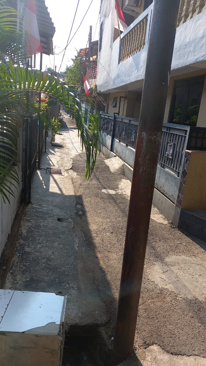 Dijual Rumah 2Lt strategis di Jagakarsa, Jaksel.