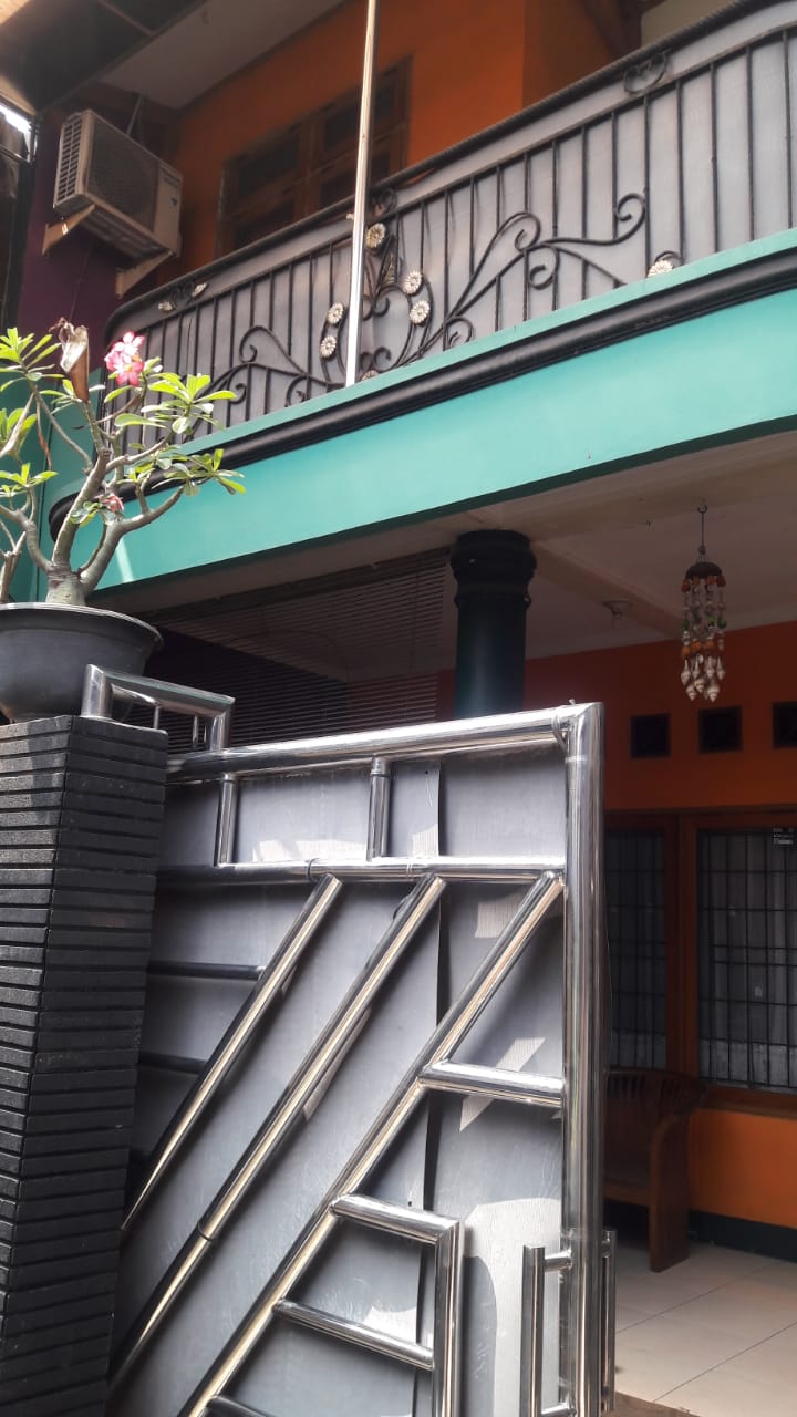 Dijual Rumah 2Lt strategis di Jagakarsa, Jaksel.