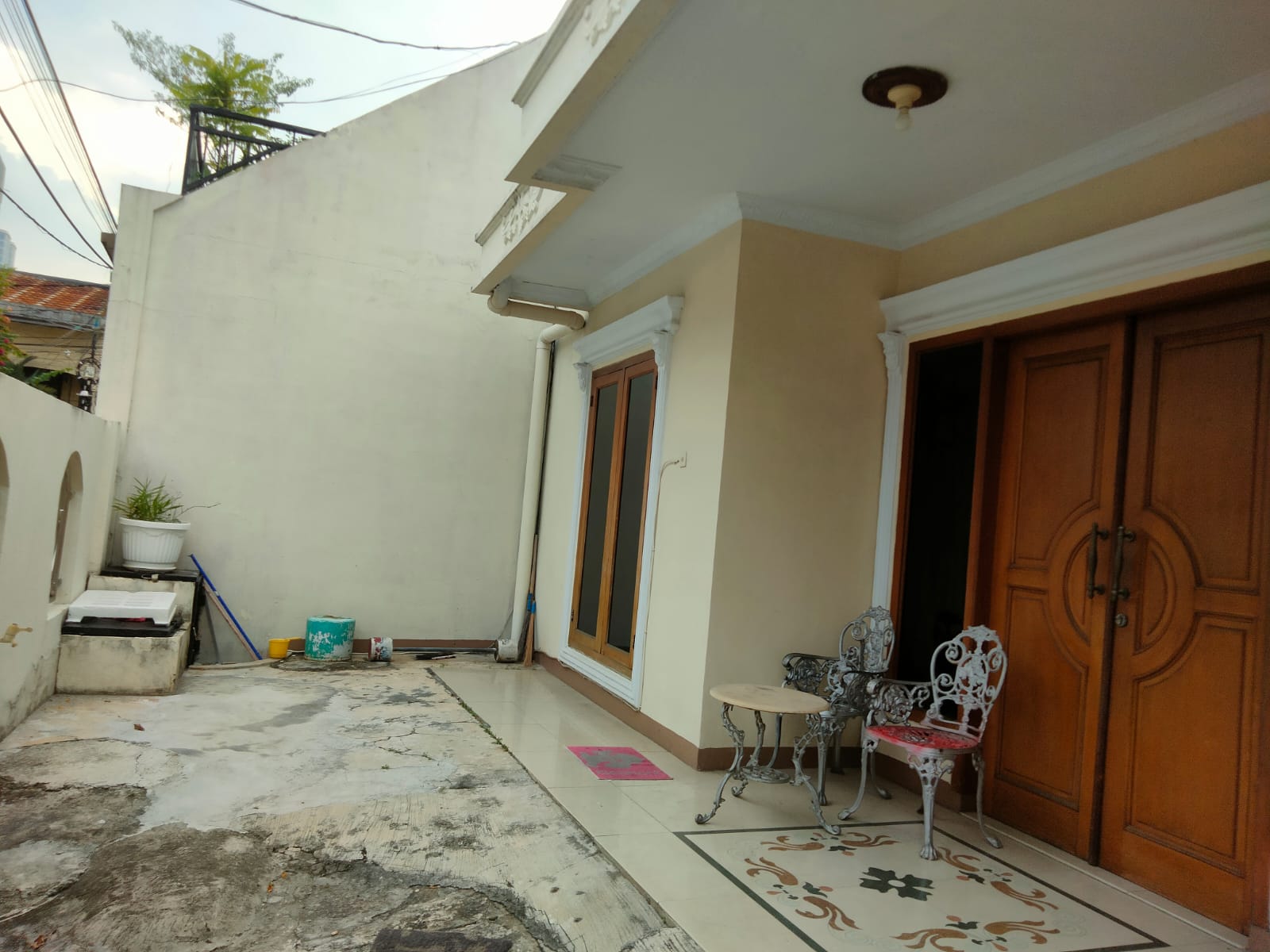 Dijual/Disewa rumah furnished siaphuni di Kayu Putih