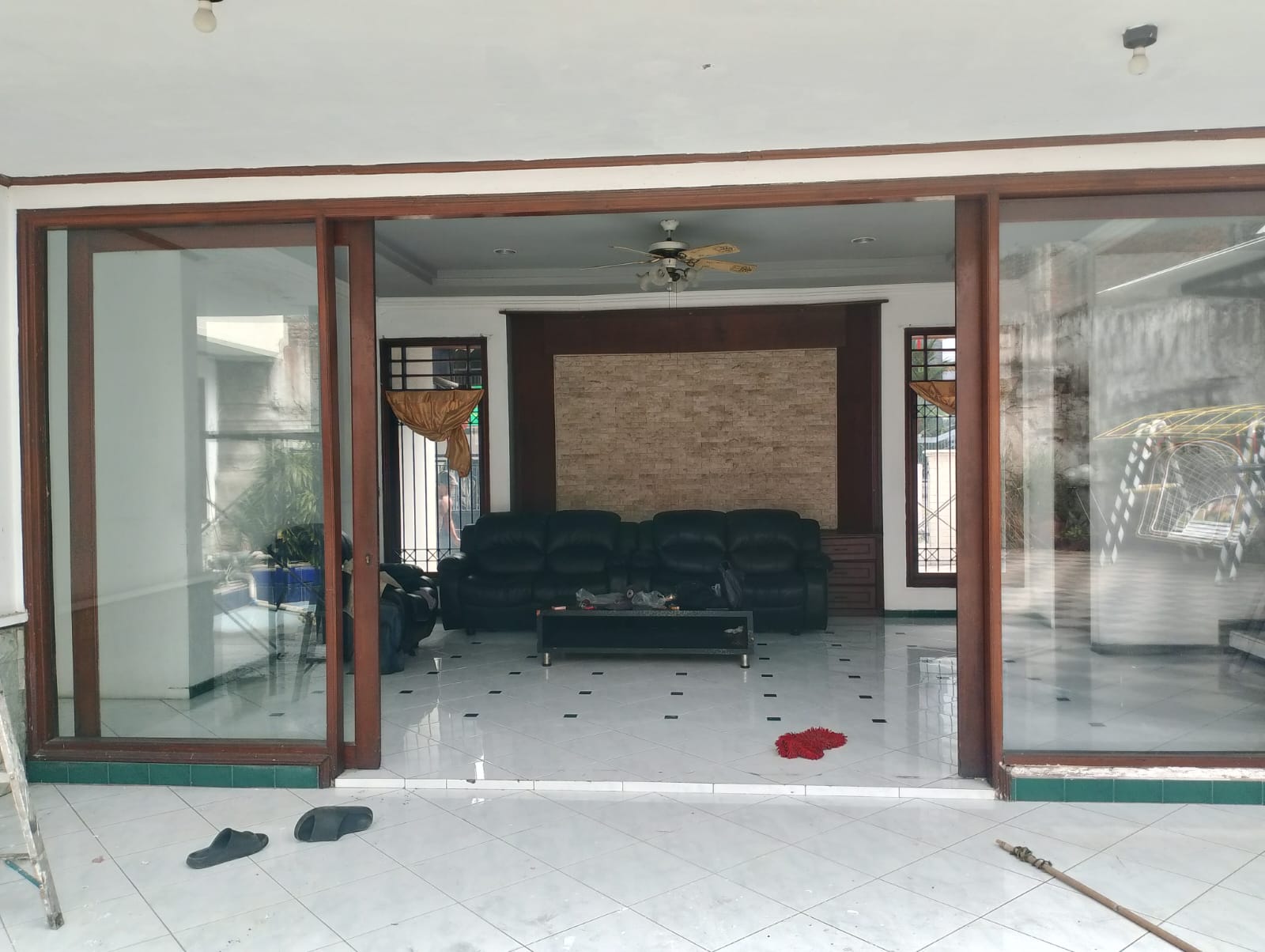 Jual Cepat Harga Murah Rumah SHM di Manukan Mukti Surabaya