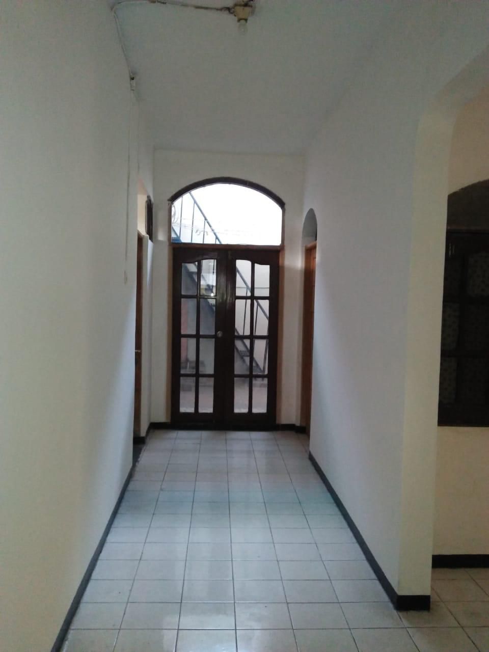 Disewakan rumah 2 akses bisa untuk kantor area Kayu Putih