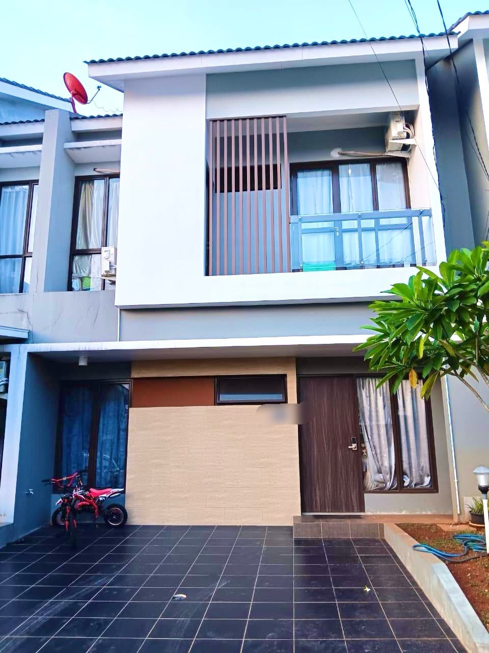 RUMAH DI PERUMAHAN PERMATA CIMANGGIS DEPOK