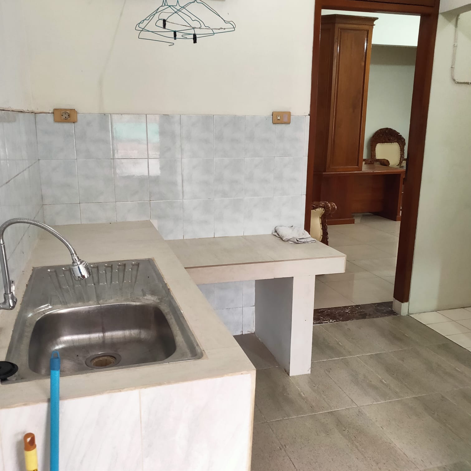 Disewakan rumah bisa untuk kantor di Kayu Putih, Pulo Gadung