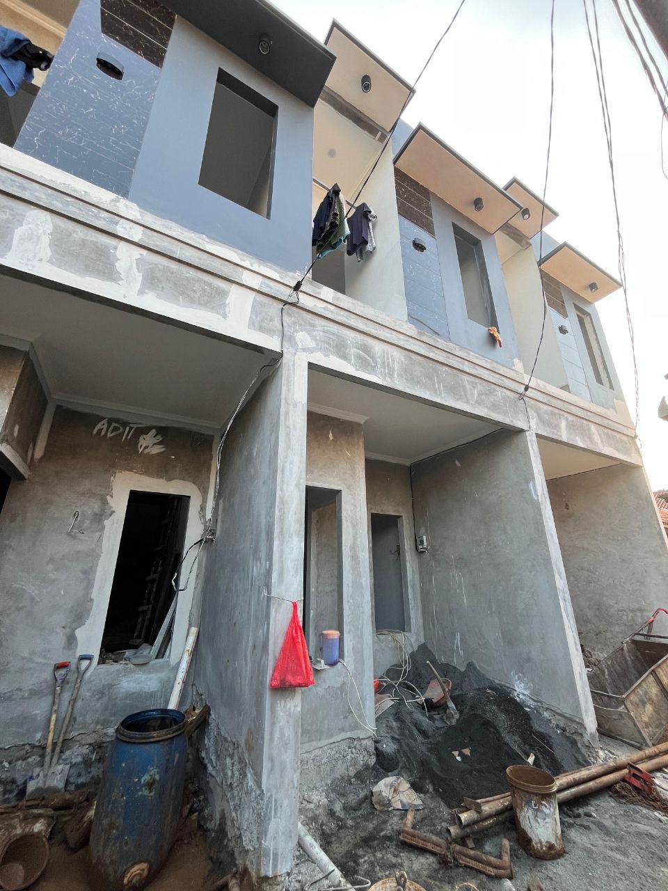 Rumah mini 2lantai Batu Ampar 2 Kramatjati Jakarta Timur