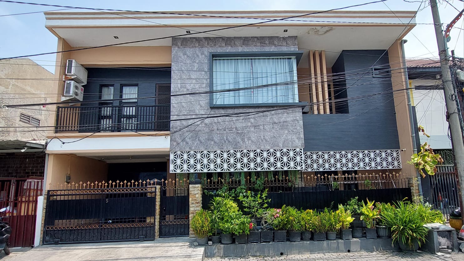 rumah dijual dukuh kupang barat surabaya