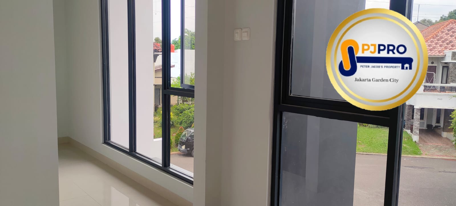 Dijual Rumah Cantik Siaphuni di Cluster Madrid Cibubur