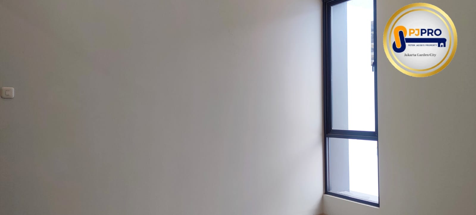 Dijual Rumah Cantik Siaphuni di Cluster Madrid Cibubur