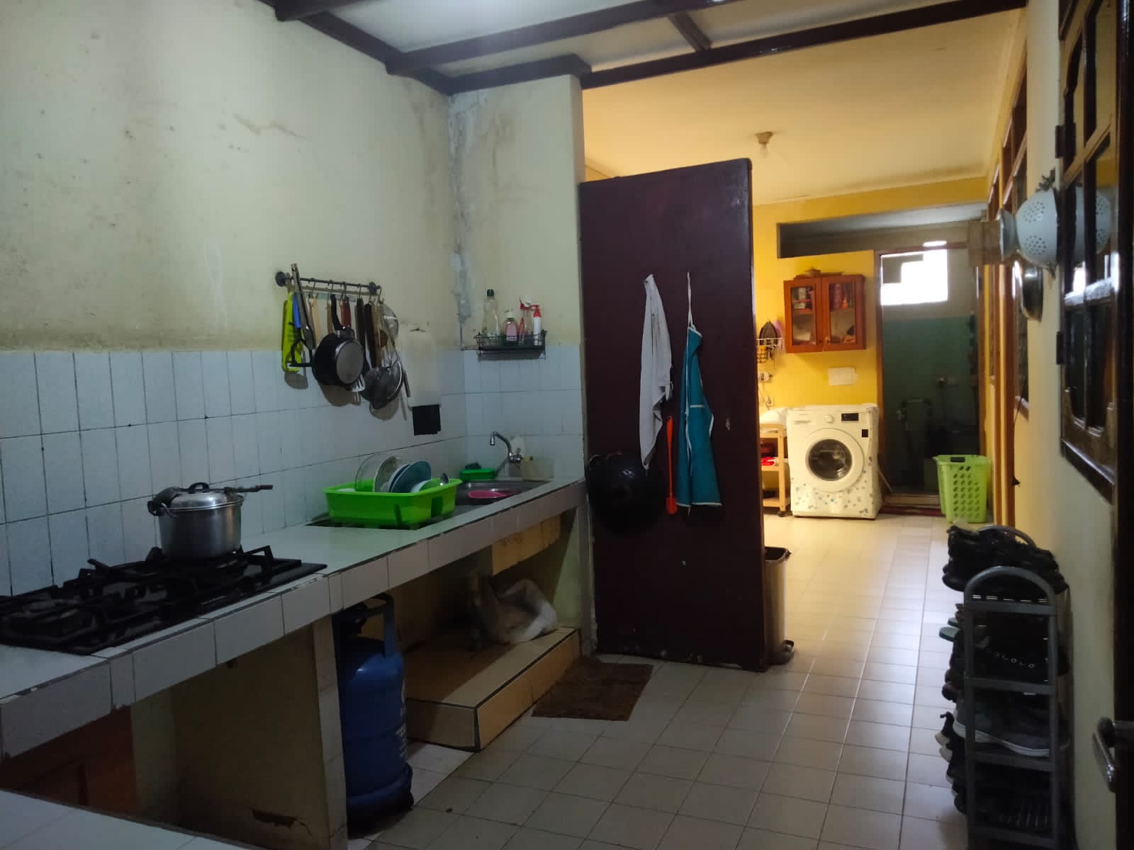 Dijual rumah luas di area Condet, Balekambang, Kramat jati