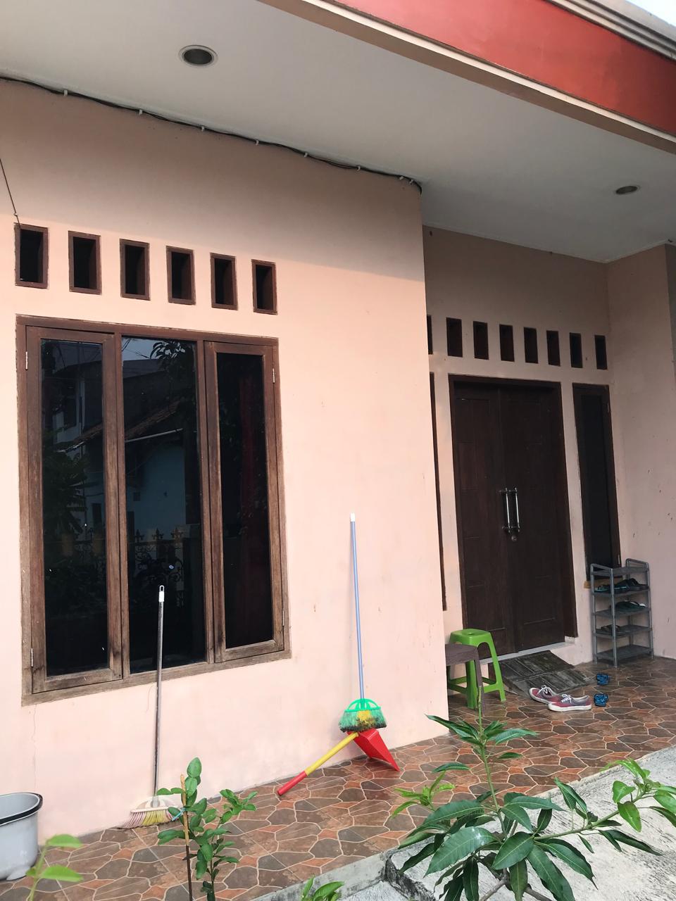 Dijual rumah dalam gang motor di area Cempaka Baru, Kemayoran