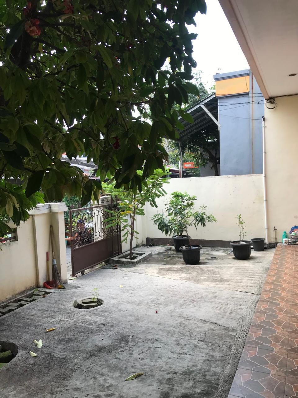 Dijual rumah cantik dalam gang motor di area Cempaka Baru