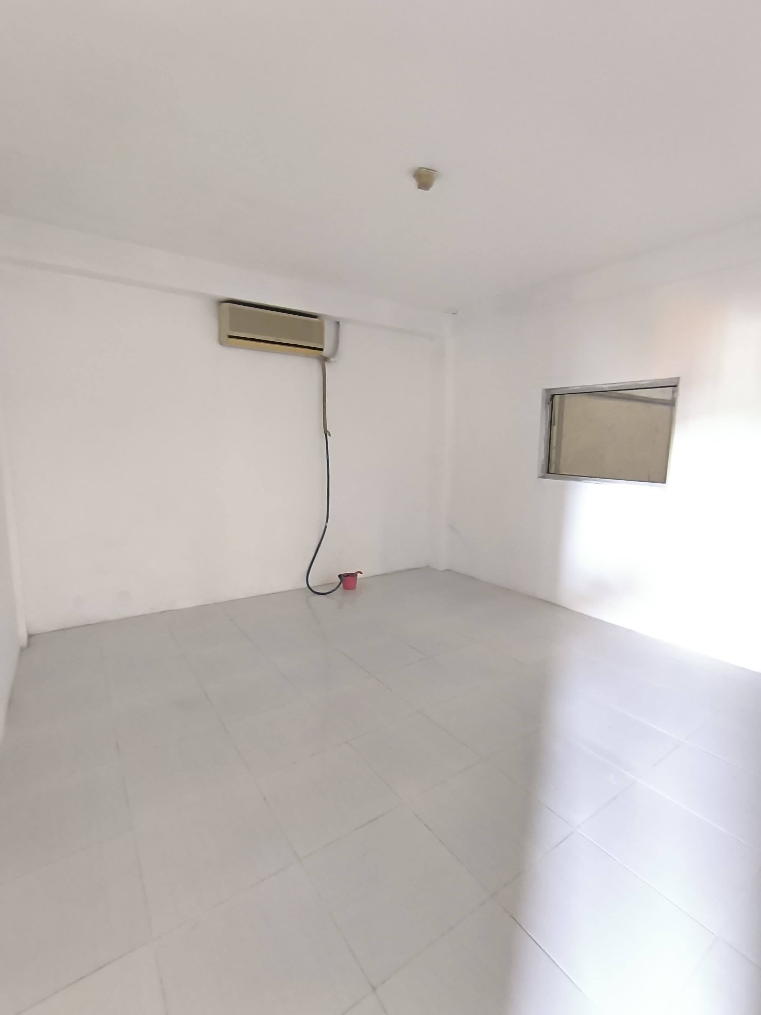 DiSEWAkan Gudang Margomulyo Indah sudah renov, siap pakai