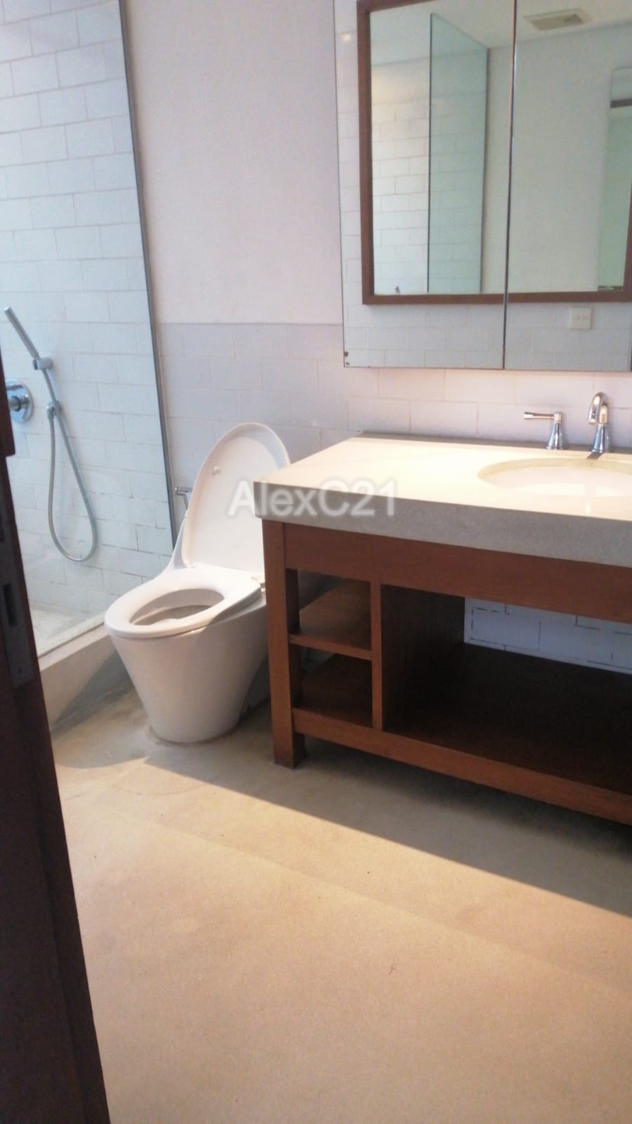 Disewakan Rumah cluster (Service residences) Jati Padang