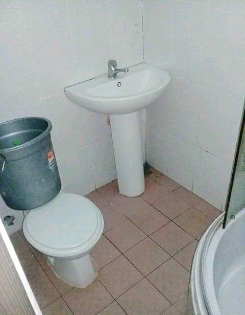 RUMAH DI TAMAN GALAXY