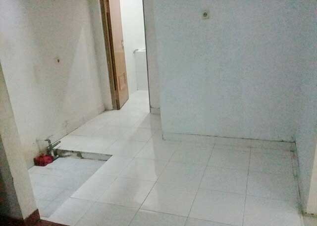 RUMAH DI TAMAN GALAXY