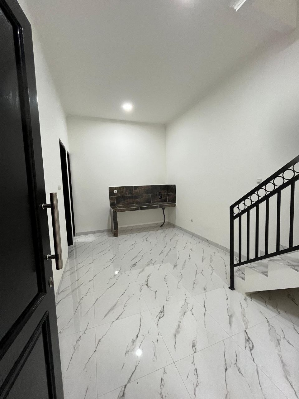 Rumah american Classic di Condet Kramatjati Jakarta Timur