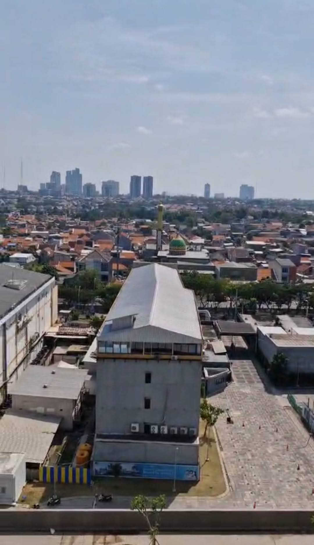 Disewakan APARTEMEN WESTOWN VIEW Lt 9 Lokasi Strategis Surabaya