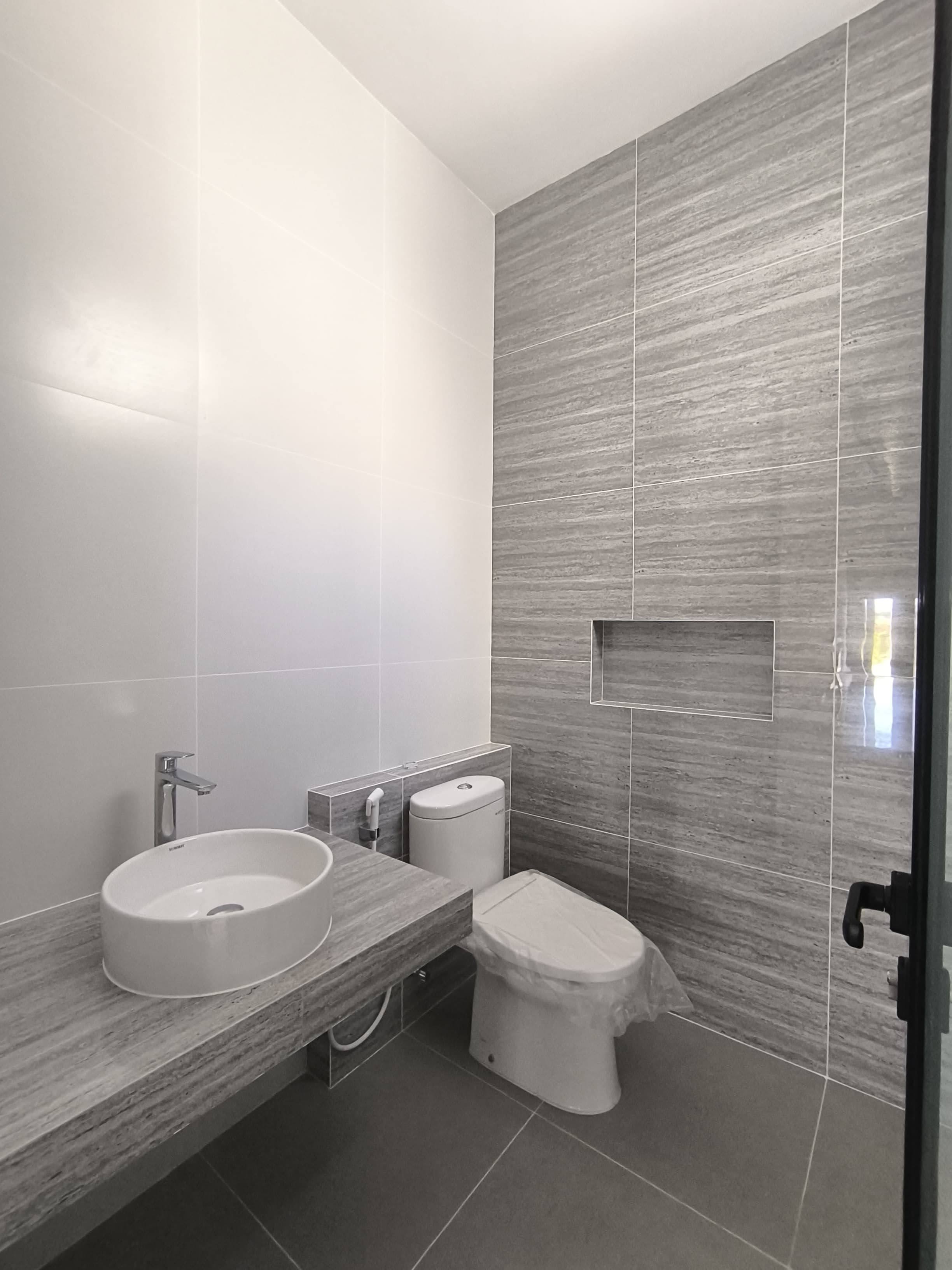 Rumah New Gress Modern WATERFRONT CBD Citraland, dekat UC