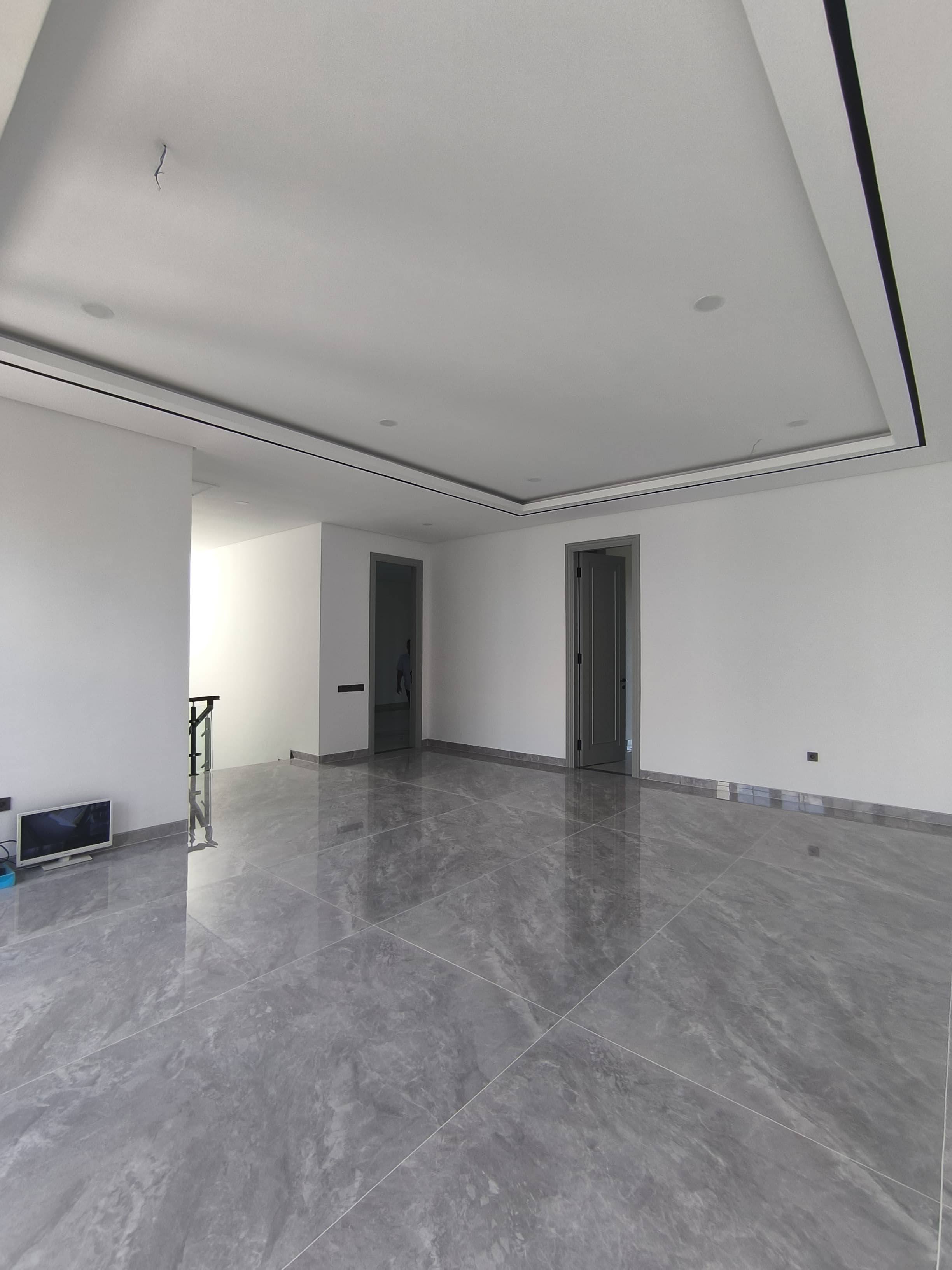 Rumah New Gress Modern WATERFRONT CBD Citraland, dekat UC