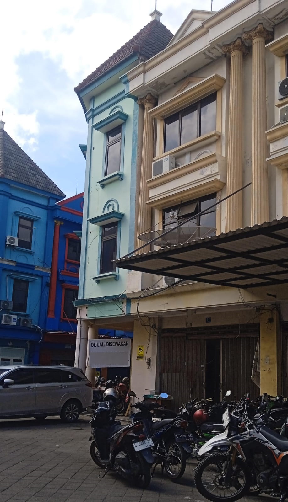 ruko dijual menur pumpungan surabaya