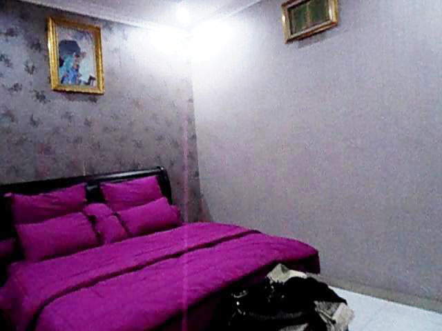 RUMAH BAGUS DAN LUAS DI PONDOK PEKAYON INDAH