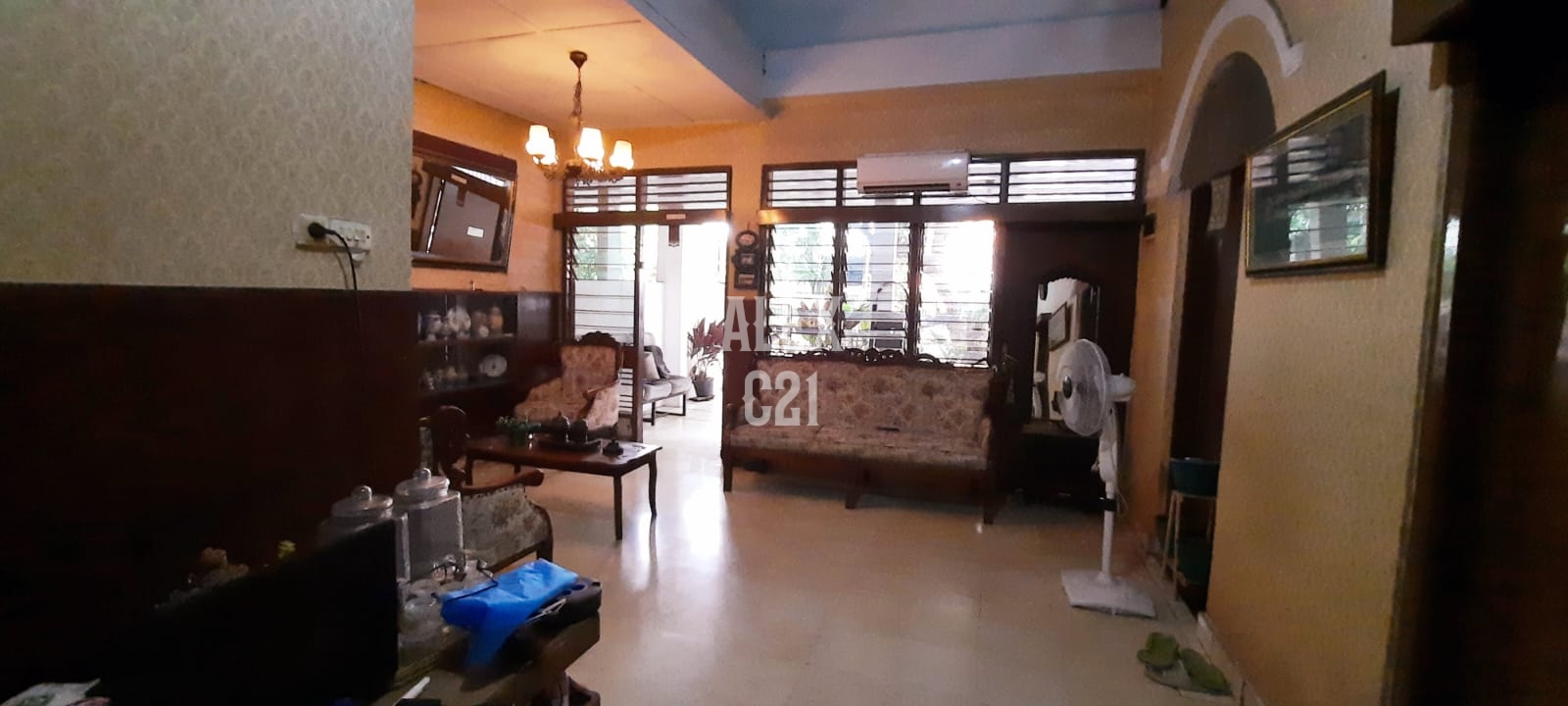 Dijual Rumah  di Komplek Depkes Jl. RS Polri Kramat Jati