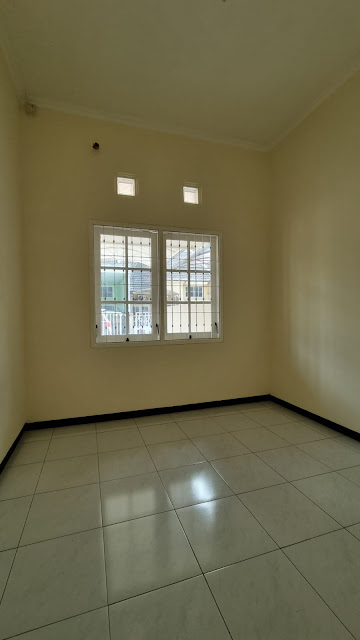 SEWA Rumah Taman Pondok Indah, Wiyung, Surabaya - Hommy & Cosy