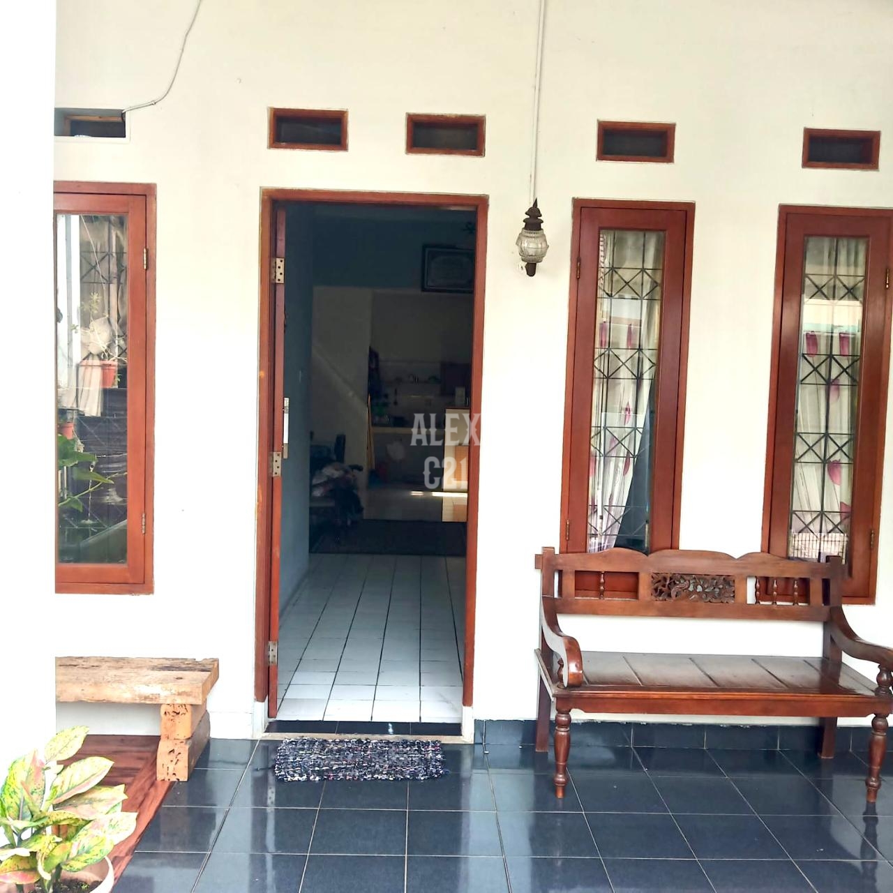 Dijual rumah di Pamulang Estate, Tangerang Selatan
