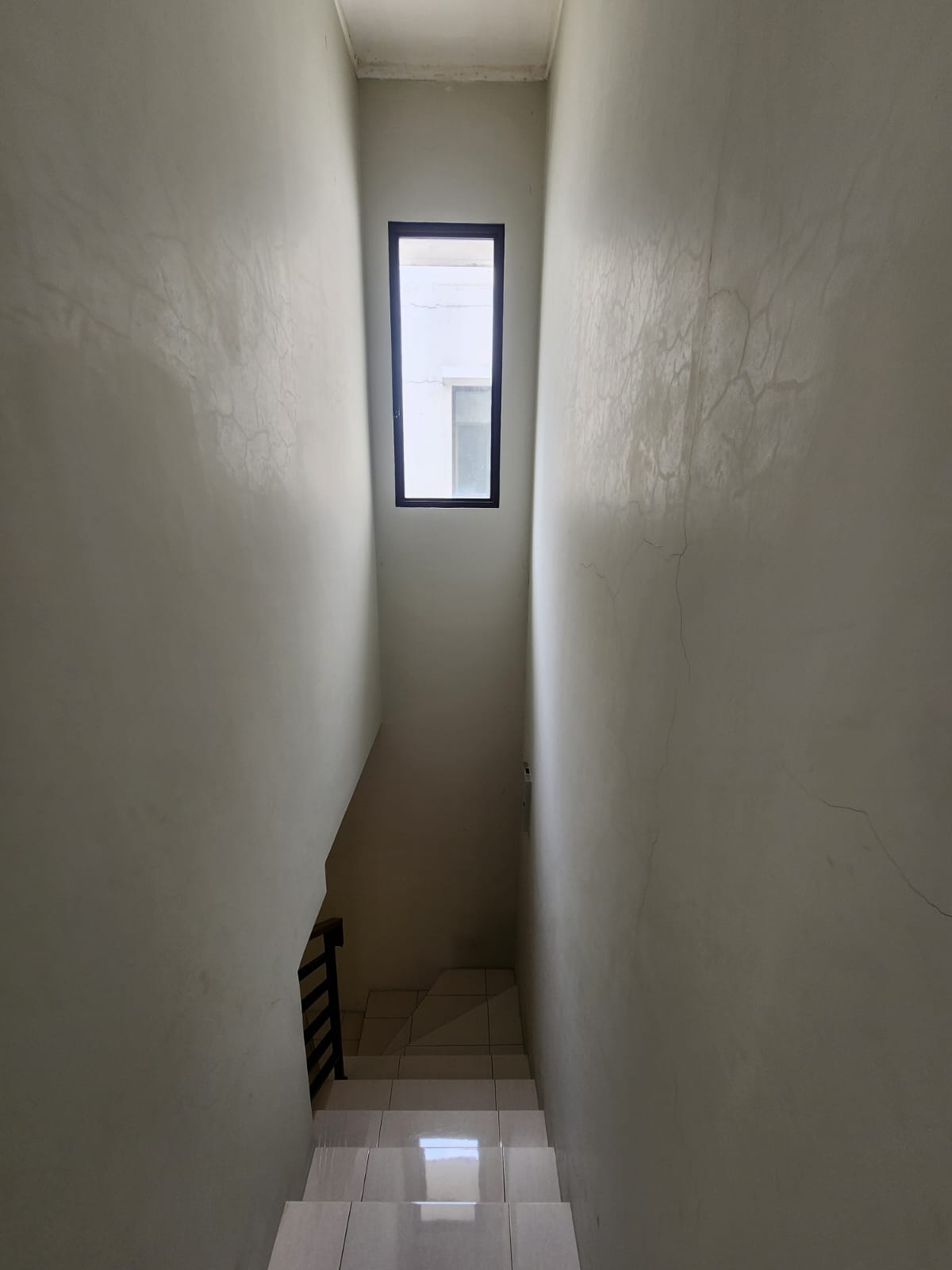 Dijual rumah rapi siaphuni di Summarecon Bekasi Cluster Burgundy