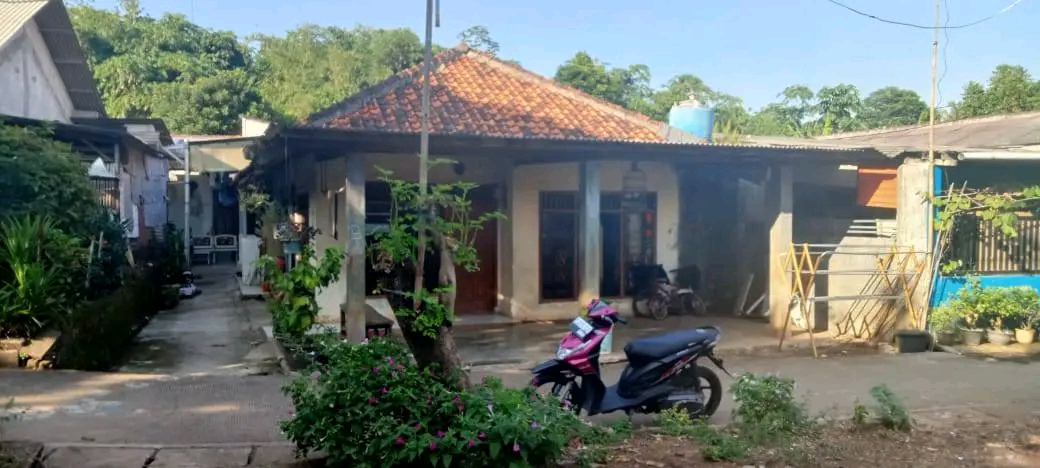 Rumah murah hitung tanah cash keras di Kalibaru Depok