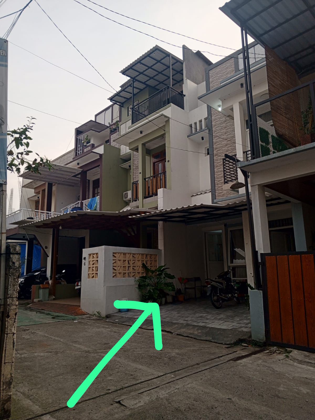 Rumah cantik dan murah Jl Setu Pedongkelan Cimanggis Depok
