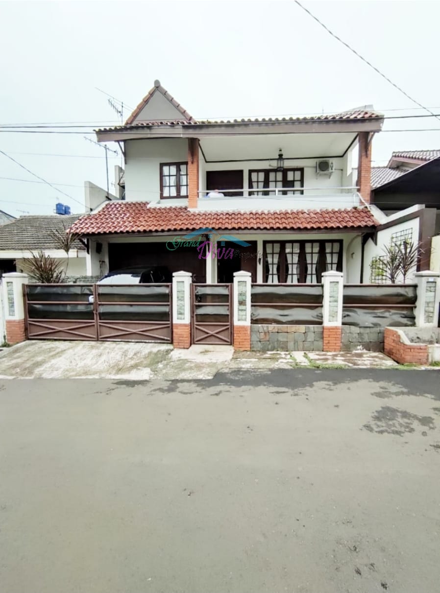 RUMAH DI NUSA INDAH JAKA SETIA