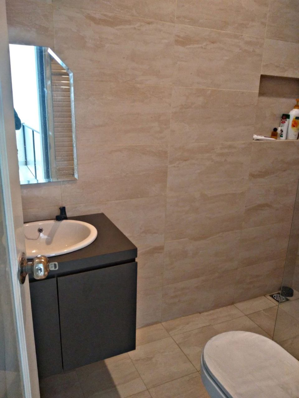 Rumah 2lantai bonus Rooftop di Kalibata Pancoran Jakarta Selatan