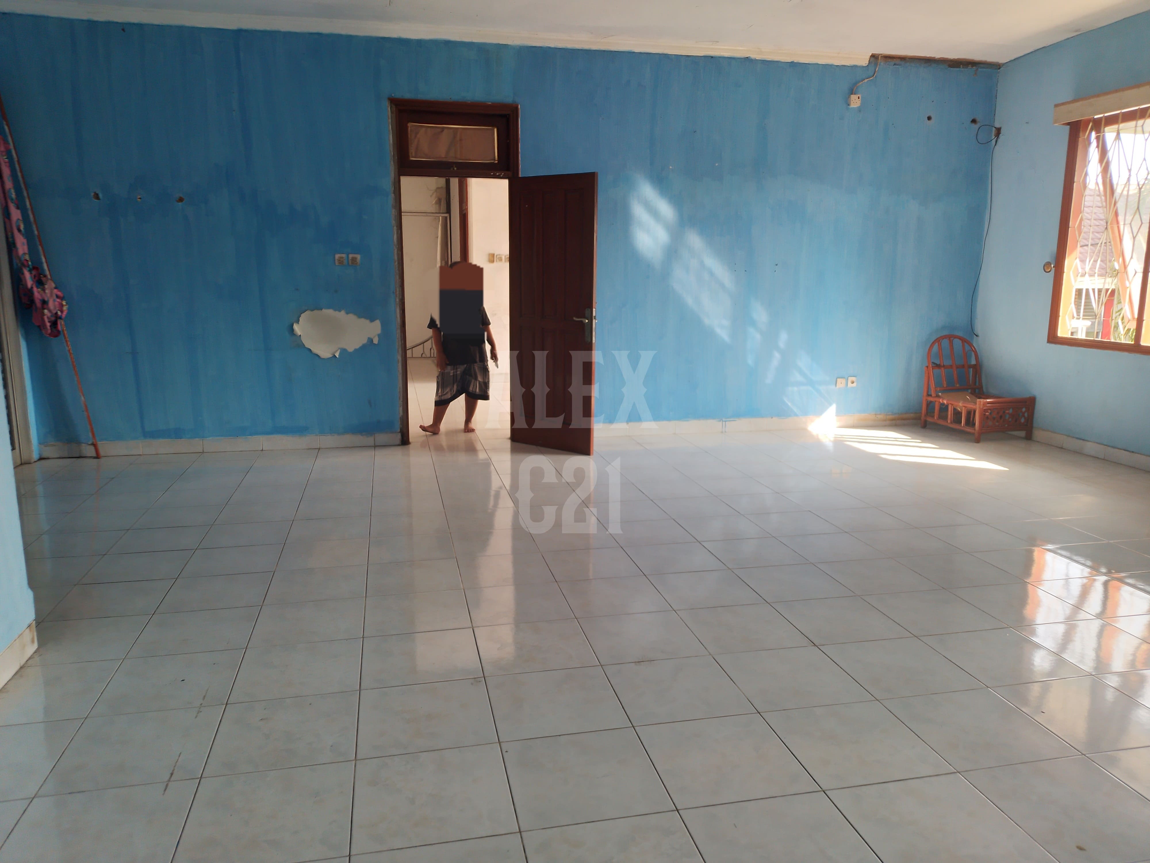 Dijual rumah dan kostan BU Duren Sawit, Jakarta Timur